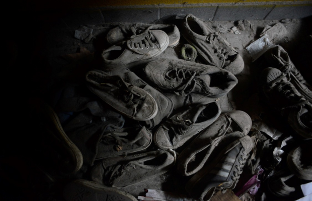 Pertenencias de las víctimas de la tragedia en el interior de Cromañon. Foto: Andres D'Elia / archivo Clarín