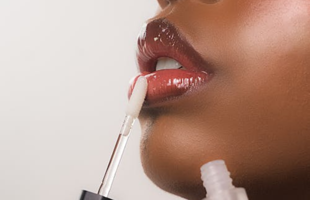 lip gloss