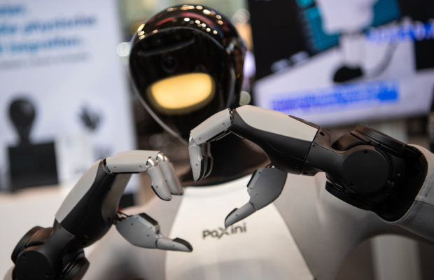 Robots superan el récord humano en la media maratón de Pekín
