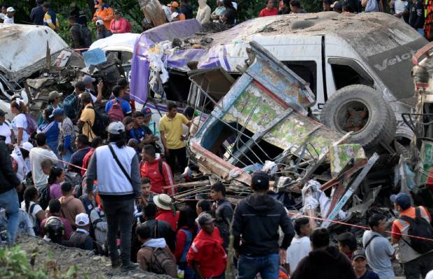 Colombia: Ataque con artefacto explosivo dejó 20 muertos en el Cauca | Televen