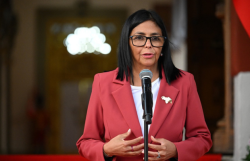Gobierno Nacional entregó las primeras 200 viviendas a afectados por sismos