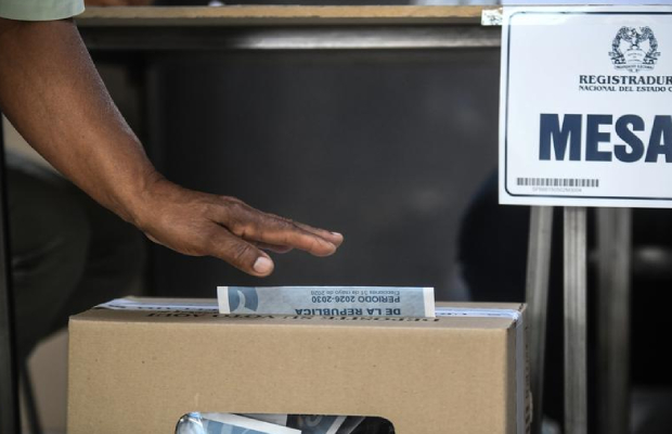 Colombia instaló misión de observación internacional para el balotaje presidencial