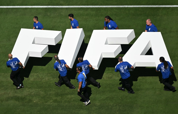 FIFA cancela la acreditación del periodista paraguayo Jorge «Chipi» Vera por severas críticas