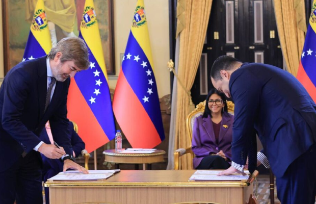 Venezuela y Repsol firmaron acuerdo para explorar el Lago de Maracaibo