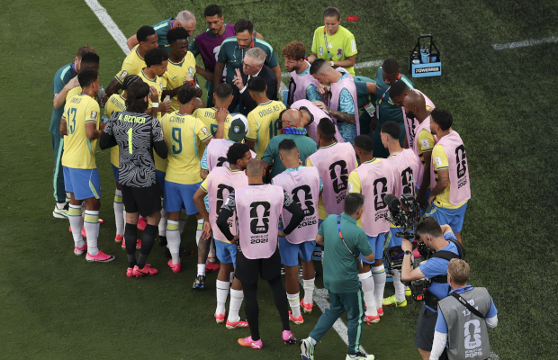 Experto explicó los beneficios y riesgos de las pausas de hidratación en el Mundial 2026 