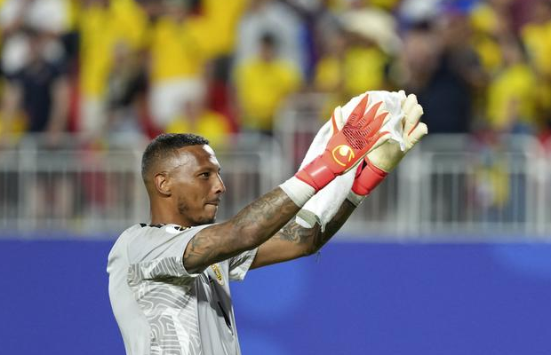 ¡Récord! Eloy Room lidera las atajadas en el Mundial 2026 