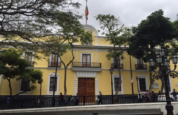 Venezuela manifestó su profunda solidaridad con Perú tras sismos
