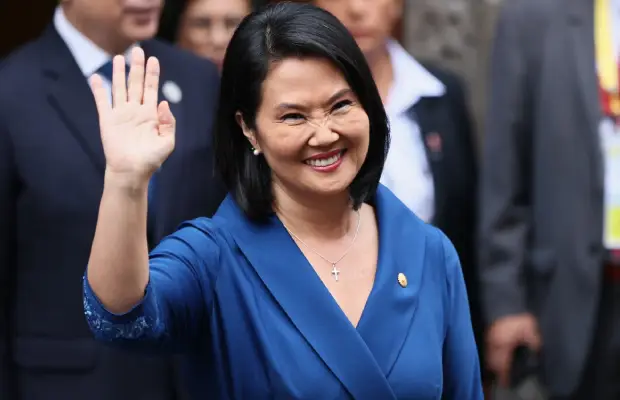 Keiko Fujimori asume la presidencia de Perú tras obtener la victoria electoral