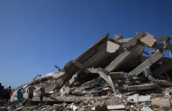 Fenómeno de licuefacción del suelo habría amplificado destrucción en La Guaira