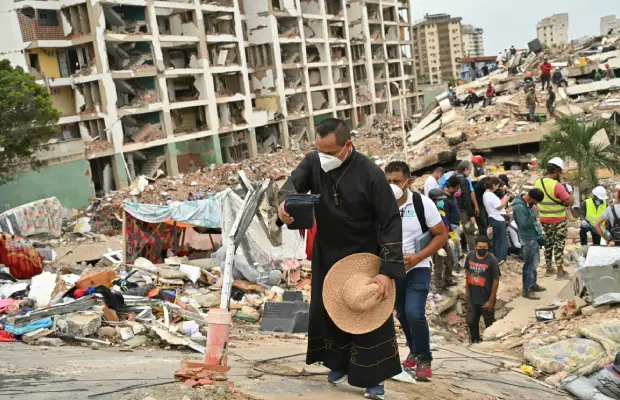 Arquidiócesis de Caracas oficiará misa a un mes de los terremotos