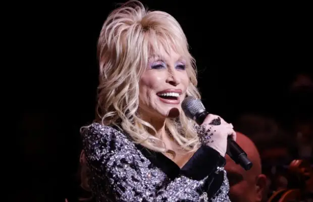 Fallece la icónica Dolly Parton a los 80 años de edad