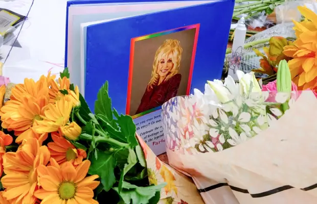 Así fue el funeral de Dolly Parton: Una emotiva ceremonia privada en Nashville
