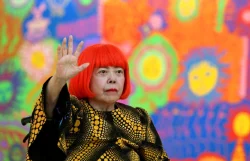 Falleció la artista japonesa Yayoi Kusama a los 97 años