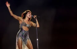 Miley Cyrus adoptará el nombre artístico de solo «Miley» y lanzará nuevo disco
