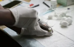 Alerta sanitaria: Detectan lote falsificado de medicamento oncológico Perjeta